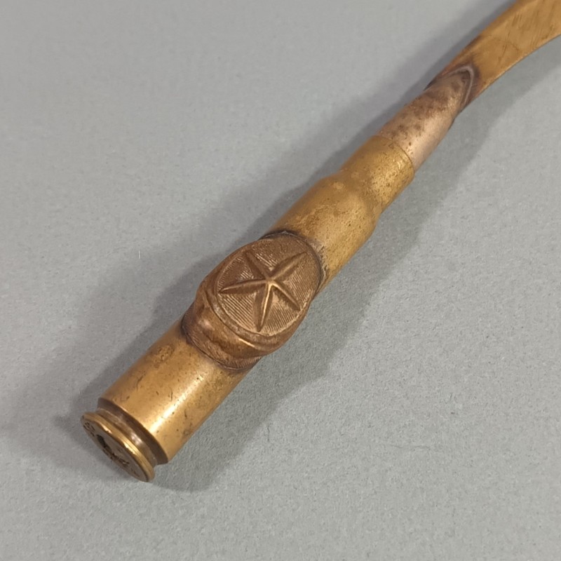 ARTISANAT DE TRANCHEE COUPE PAPIER SOUVENIR DES BALKANS 1918 ET UN BOUTONS DES TROUPES COLONIALES